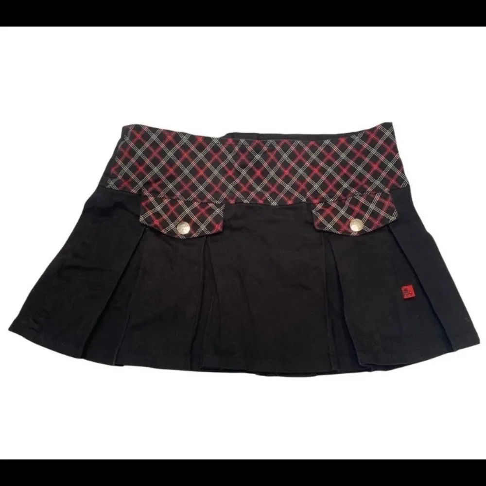 Daang Goodman For Tripp NYC Black And Red Mini Skirt - Picture 2 of 3